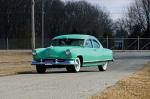 Kaiser DeLuxe 2-Door Sedan 1951 года